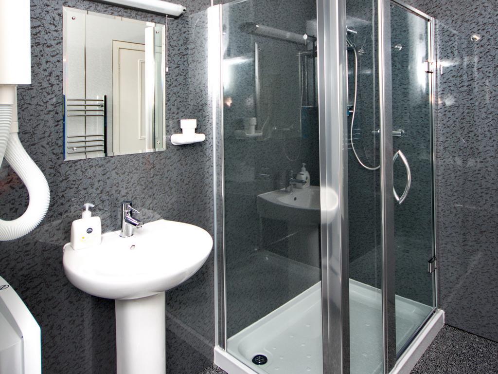 Birchwood Hotel Пітлохрі Номер фото